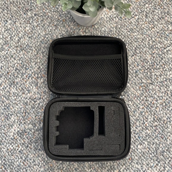 GoPro case - Picture 2 of 2
